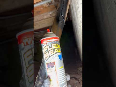 Cracked cast iron pipe no problem!🥴FLEX SEAL “HANDY MAN IN A CAN” #plumbing #plumber #castironpipe